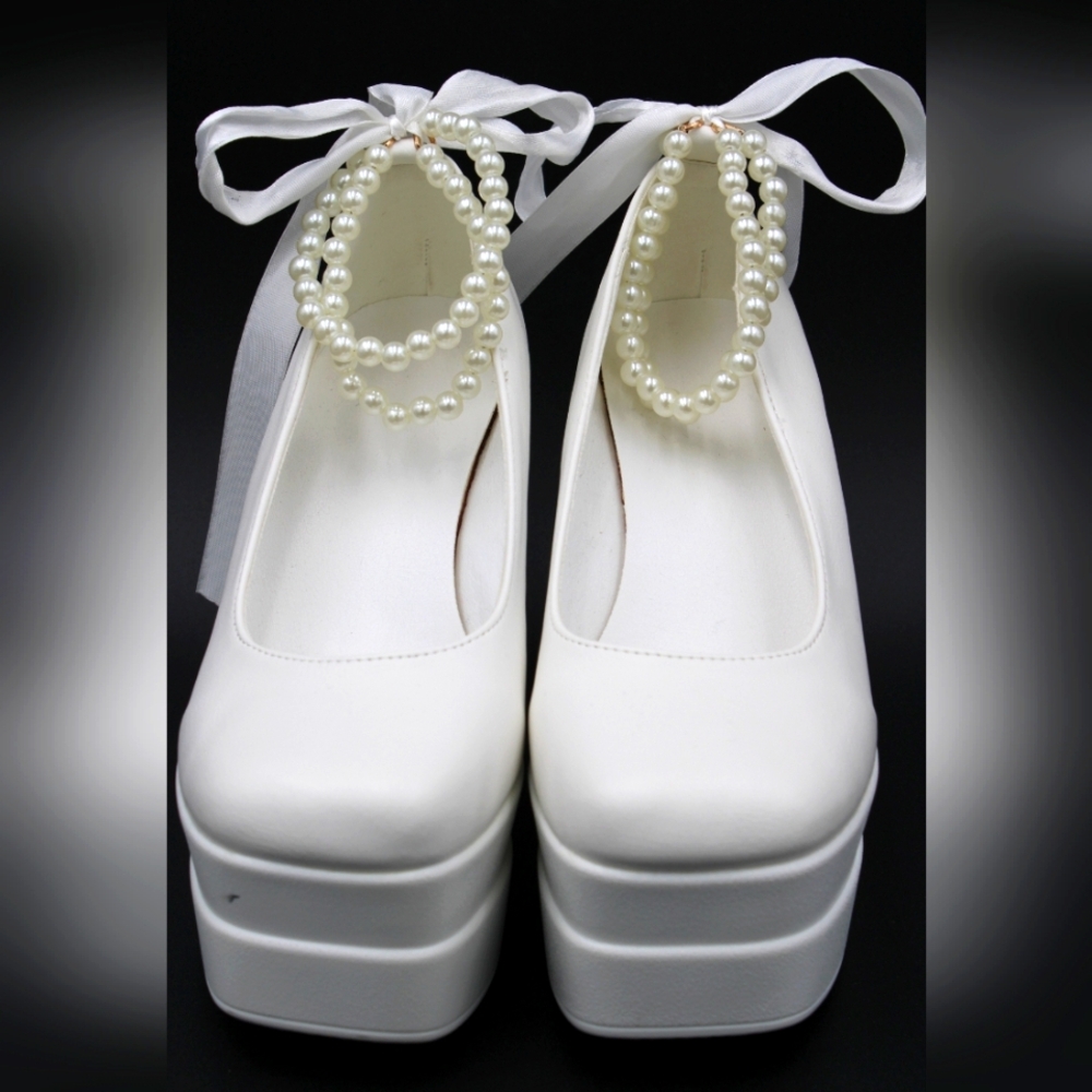 Women’s Pearl Decor Chunky Heeled Ankle Strap Heels – Size 6.5 (EU 37) - Picture 4 of 9